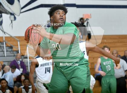 Thumbnail 3 in Hillside vs. West Brunswick (NCHSAA 3A First Round) photogallery.