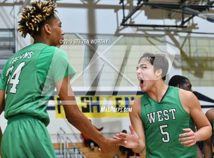 Thumbnail 2 in Hillside vs. West Brunswick (NCHSAA 3A First Round) photogallery.