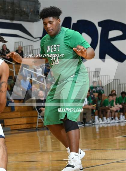 Thumbnail 3 in Hillside vs. West Brunswick (NCHSAA 3A First Round) photogallery.