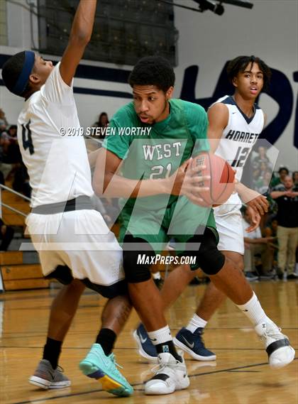 Thumbnail 1 in Hillside vs. West Brunswick (NCHSAA 3A First Round) photogallery.