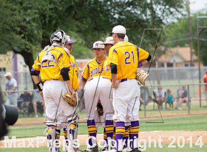 Thumbnail 2 in Midland vs Tascosa (UIL 5A Regional Quarterfinal Playoff) photogallery.