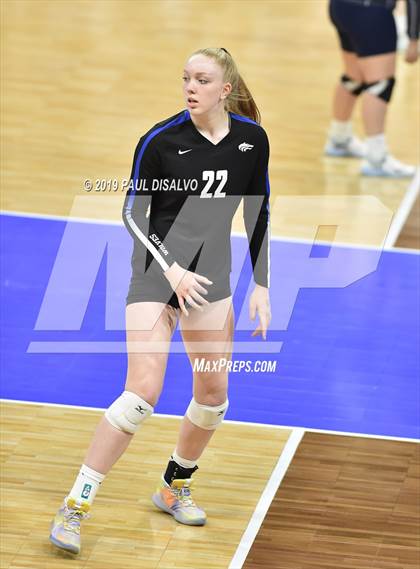 Thumbnail 2 in Grandview vs. Cherry Creek (CHSAA 5A 3RD Round) photogallery.