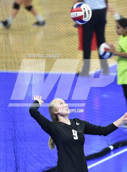 Thumbnail 3 in Grandview vs. Cherry Creek (CHSAA 5A 3RD Round) photogallery.