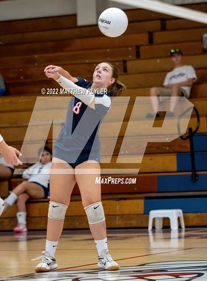 Thumbnail 1 in Triton @ Terry Sanford photogallery.