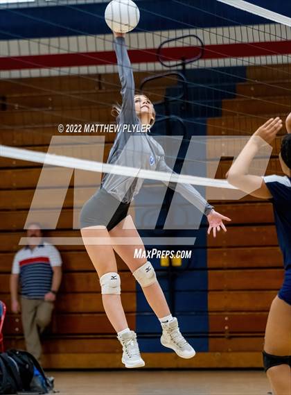 Thumbnail 2 in Triton @ Terry Sanford photogallery.