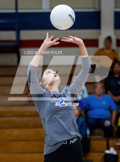Thumbnail 2 in Triton @ Terry Sanford photogallery.