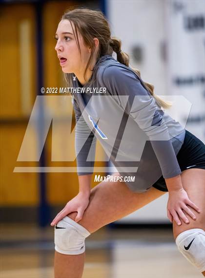 Thumbnail 2 in Triton @ Terry Sanford photogallery.