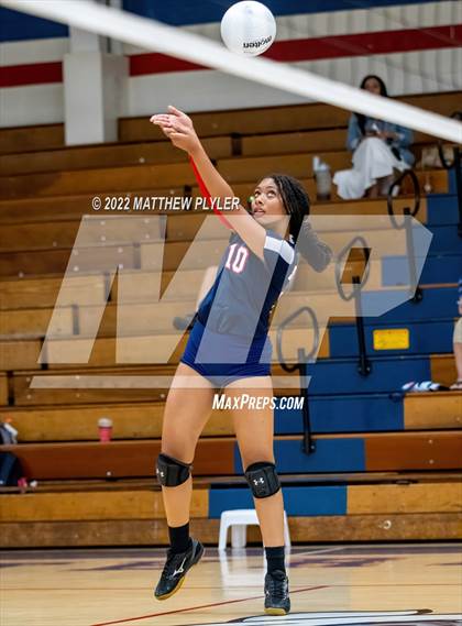 Thumbnail 3 in Triton @ Terry Sanford photogallery.