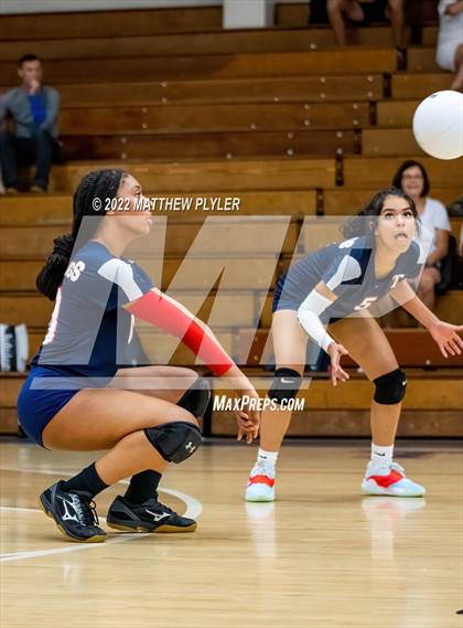 Thumbnail 2 in Triton @ Terry Sanford photogallery.