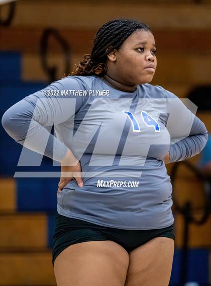 Thumbnail 1 in Triton @ Terry Sanford photogallery.