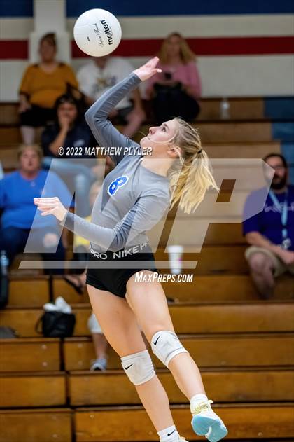 Thumbnail 1 in Triton @ Terry Sanford photogallery.