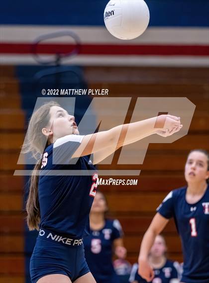 Thumbnail 1 in Triton @ Terry Sanford photogallery.