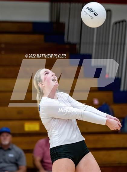 Thumbnail 2 in Triton @ Terry Sanford photogallery.