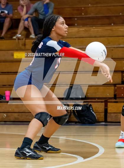 Thumbnail 2 in Triton @ Terry Sanford photogallery.