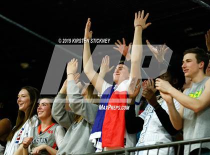 Thumbnail 2 in Evanston vs Loyola Academy (IHSA 4A Sectional Final) photogallery.