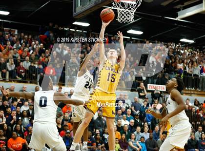 Thumbnail 1 in Evanston vs Loyola Academy (IHSA 4A Sectional Final) photogallery.
