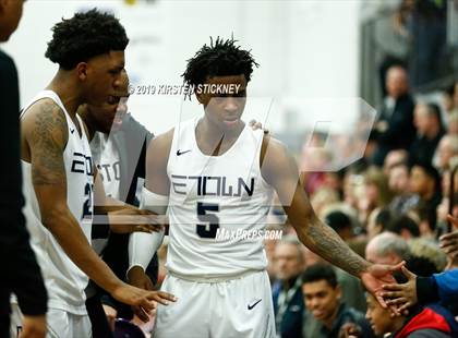 Thumbnail 2 in Evanston vs Loyola Academy (IHSA 4A Sectional Final) photogallery.