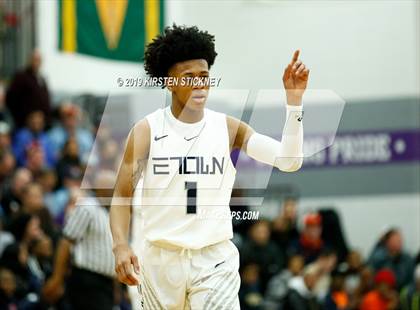 Thumbnail 1 in Evanston vs Loyola Academy (IHSA 4A Sectional Final) photogallery.