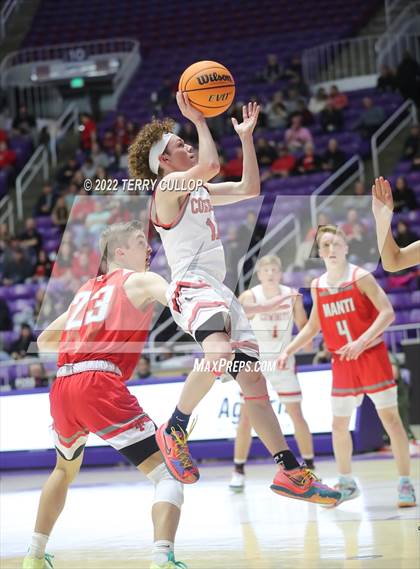 Thumbnail 3 in Manti vs. Grantsville (UHSAA 3A Semifinal) photogallery.