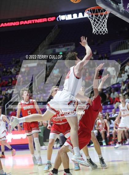 Thumbnail 3 in Manti vs. Grantsville (UHSAA 3A Semifinal) photogallery.