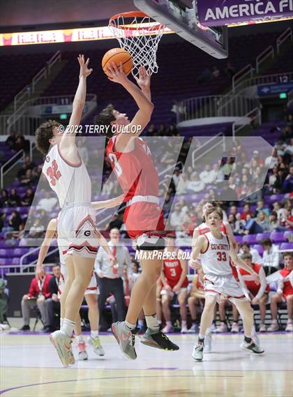 Thumbnail 2 in Manti vs. Grantsville (UHSAA 3A Semifinal) photogallery.
