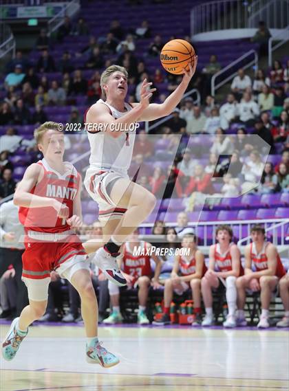 Thumbnail 3 in Manti vs. Grantsville (UHSAA 3A Semifinal) photogallery.