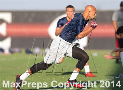 Thumbnail 2 in Great Oak vs. Coronado (SDSU Passing Tournament) photogallery.