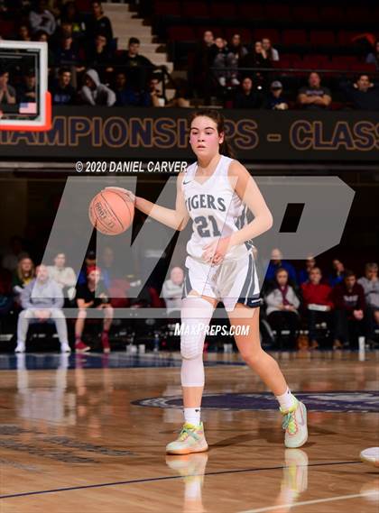 Thumbnail 3 in Putnam Valley vs. Hastings (Section 1 Class B Semifinal) photogallery.