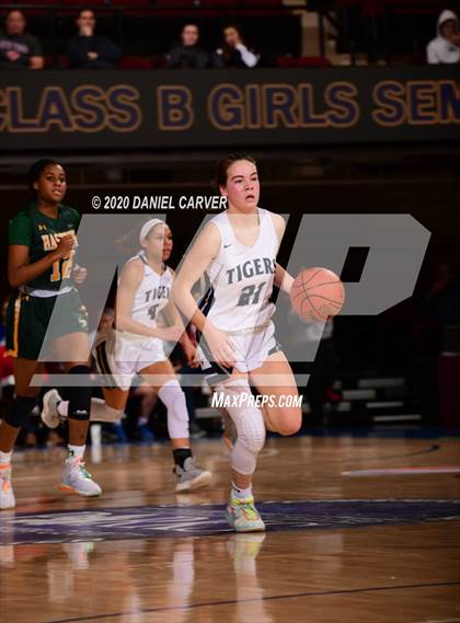 Thumbnail 1 in Putnam Valley vs. Hastings (Section 1 Class B Semifinal) photogallery.