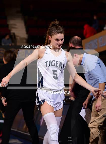 Thumbnail 1 in Putnam Valley vs. Hastings (Section 1 Class B Semifinal) photogallery.