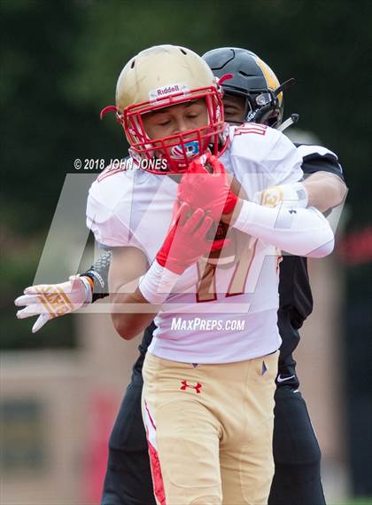 Thumbnail 3 in Archbishop Wood vs Bergen Catholic (Battle on the Banks - Rutgers Univ) photogallery.