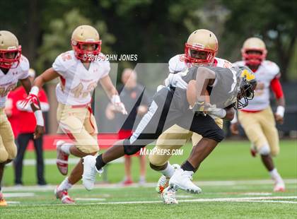 Thumbnail 3 in Archbishop Wood vs Bergen Catholic (Battle on the Banks - Rutgers Univ) photogallery.