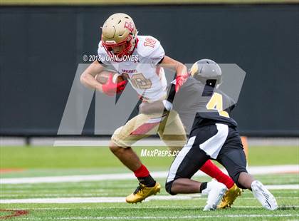 Thumbnail 2 in Archbishop Wood vs Bergen Catholic (Battle on the Banks - Rutgers Univ) photogallery.