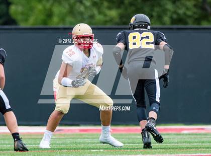 Thumbnail 3 in Archbishop Wood vs Bergen Catholic (Battle on the Banks - Rutgers Univ) photogallery.