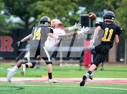 Thumbnail 3 in Archbishop Wood vs Bergen Catholic (Battle on the Banks - Rutgers Univ) photogallery.