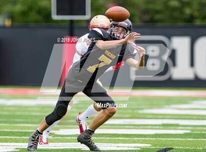 Thumbnail 3 in Archbishop Wood vs Bergen Catholic (Battle on the Banks - Rutgers Univ) photogallery.