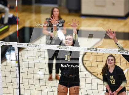 Thumbnail 3 in Lawrence North @ Noblesville photogallery.