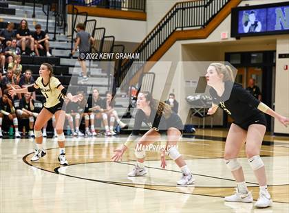 Thumbnail 1 in Lawrence North @ Noblesville photogallery.
