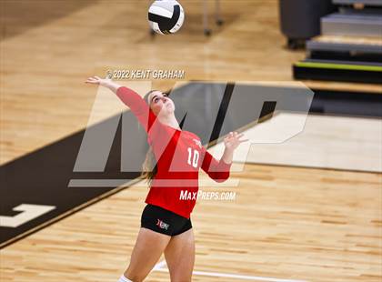 Thumbnail 2 in Lawrence North @ Noblesville photogallery.