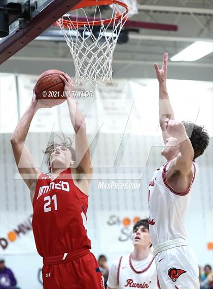 Thumbnail 1 in Jim Ned vs Mineral Wells (Poolville Mesquite Pit Classic) photogallery.