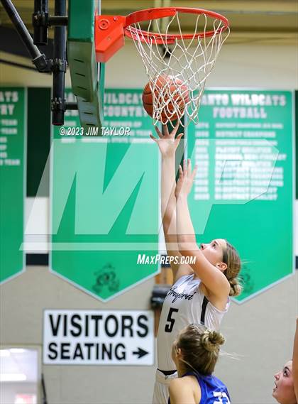 Thumbnail 3 in Huckabay vs Graford (Relentless Runnin' Cats Classic) photogallery.