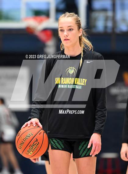 Thumbnail 1 in San Ramon Valley vs. Salesian College Preparatory (CIF NCS Girls Open Div Final) photogallery.
