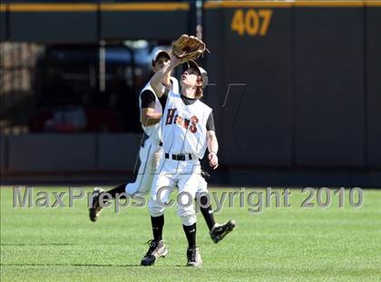 Thumbnail 3 in Dobie vs. Lee (Warrior Classic) photogallery.
