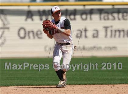 Thumbnail 1 in Dobie vs. Lee (Warrior Classic) photogallery.