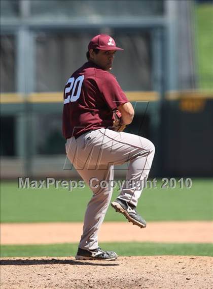 Thumbnail 2 in Dobie vs. Lee (Warrior Classic) photogallery.