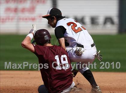 Thumbnail 2 in Dobie vs. Lee (Warrior Classic) photogallery.