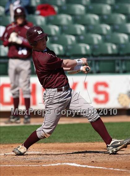 Thumbnail 3 in Dobie vs. Lee (Warrior Classic) photogallery.
