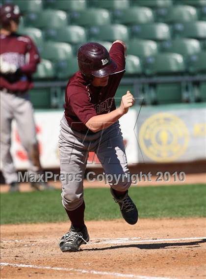 Thumbnail 2 in Dobie vs. Lee (Warrior Classic) photogallery.