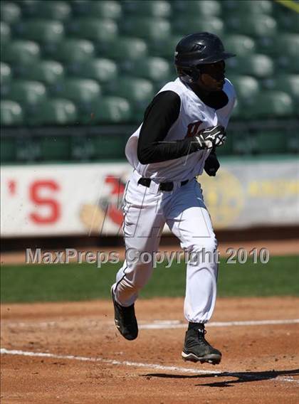 Thumbnail 3 in Dobie vs. Lee (Warrior Classic) photogallery.