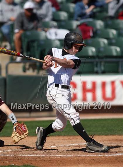 Thumbnail 3 in Dobie vs. Lee (Warrior Classic) photogallery.